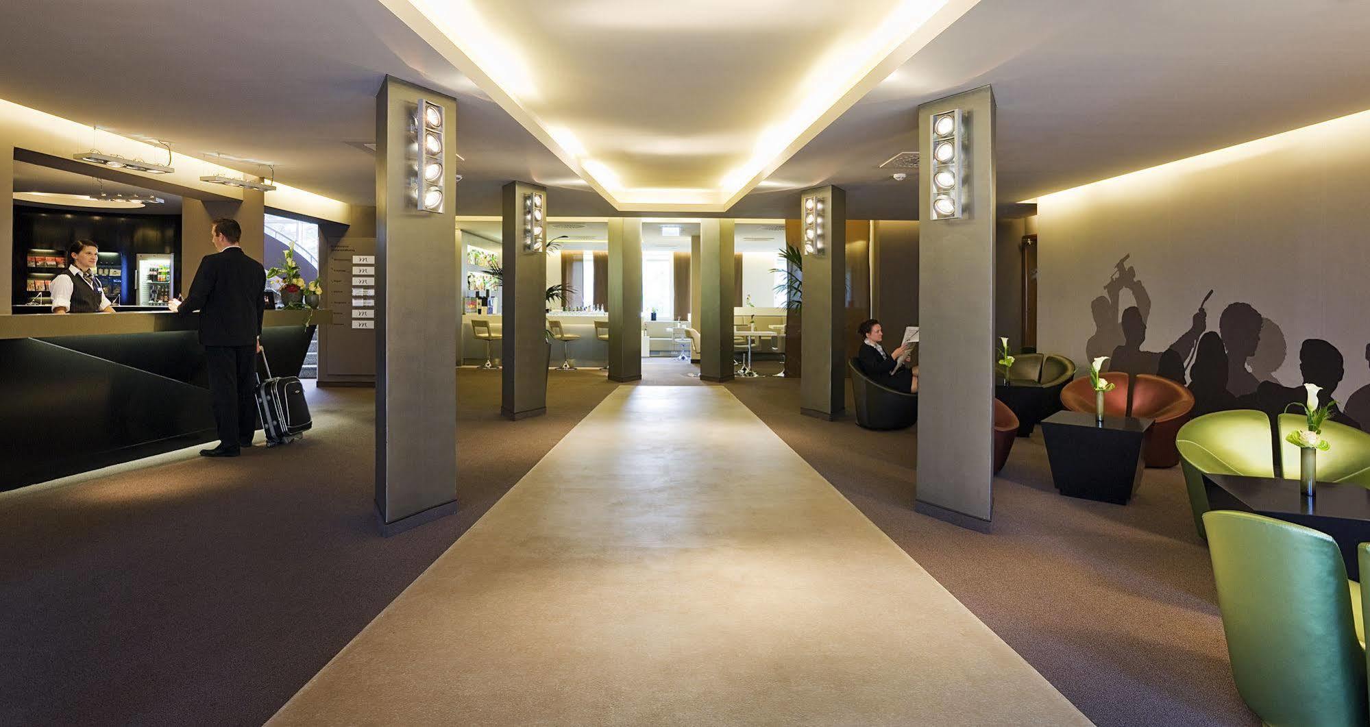 Mercure Bristol Stuttgart Sindelfingen Hotel Interior photo